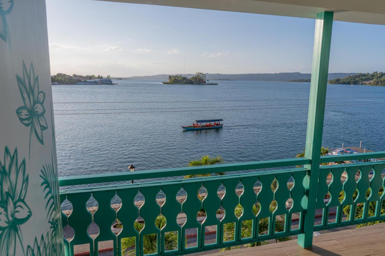 Hotel Casa Turquesa フローレス エクステリア 写真